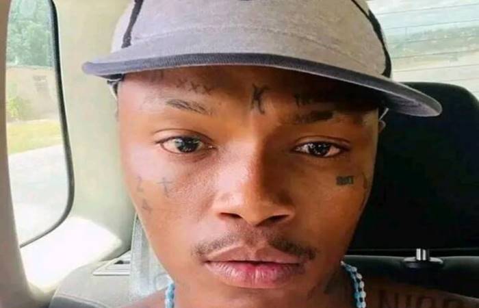 Shebeshxt Lookalike Takes Over the Stage - Doppelganger Performs Hits While Rapper Sits in Jail (Video)